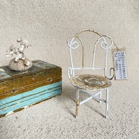 Image 1 of Chaise miniature « Savourer le temps »