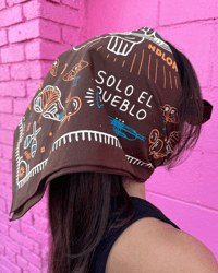 Image 5 of Land & She "Solo el pueblo salva al pueblo" Bandana