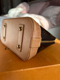 Image 12 of Louis Vuitton Monogram Alma BB
