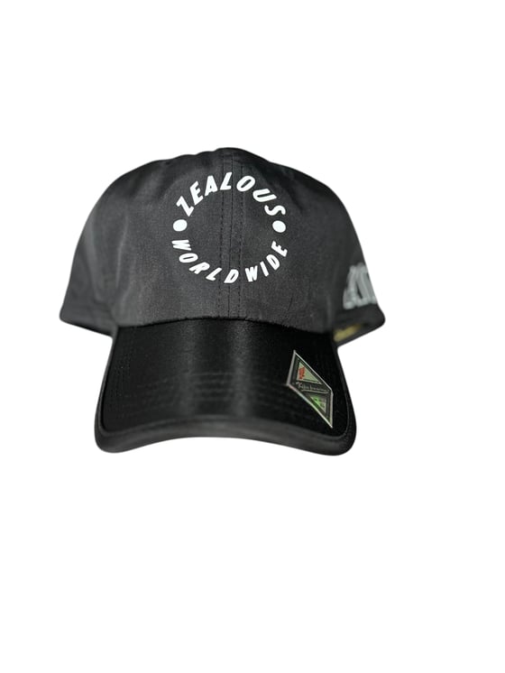 Image of WHITE OFF BLK “WORLDWIDE CAP”