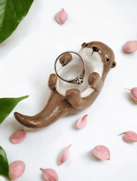 Image 3 of Little Otter Candle holder