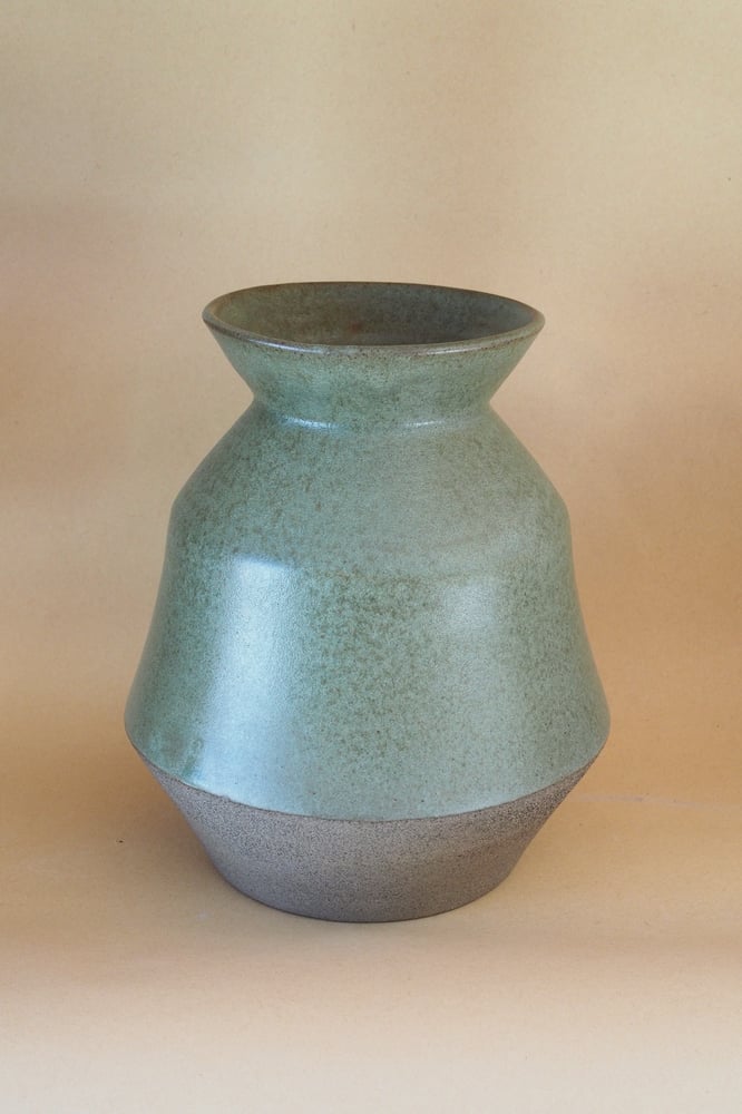 Image of Rua vase - Pouriuri