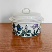 Image 1 of Arabia Finland Flora Large Serving Bowl with Lid (Tureen)