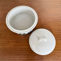 Image 2 of Arabia Finland Flora Large Serving Bowl with Lid (Tureen)