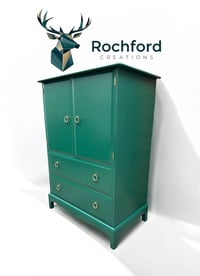 Image 2 of Stag Minstrel Linen Cupboard 