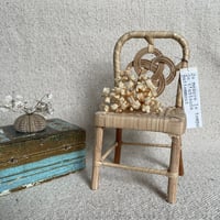 Image 1 of Chaise miniature « Je mesure le temps … »