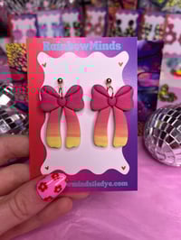Sunset bow earrings 