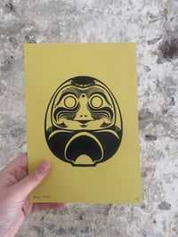Image 3 of 'Daruma Dolls' A5 Hand-Pulled Single-Colour Screen Print on Mustard Card