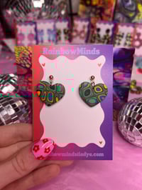 Geometric heart earrings 