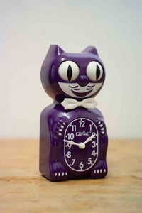 Image 2 of Kit-Cat Klock - Boysenberry