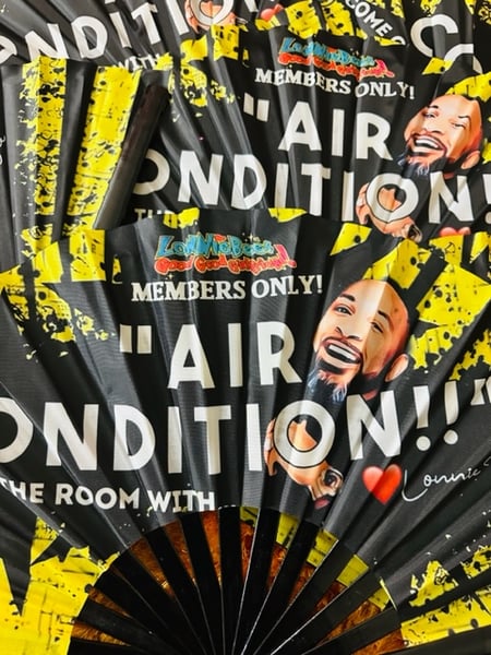 Image of Lonnie Bee Face Card Air Condition