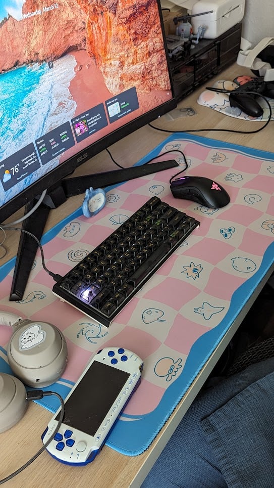 cfoam deskmat Image 4