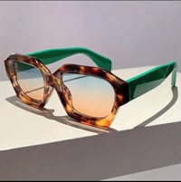 Image 2 of Green/Leopard Square Sunglasses 