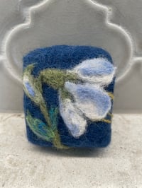 Image 2 of Peacock feather /snowdrop