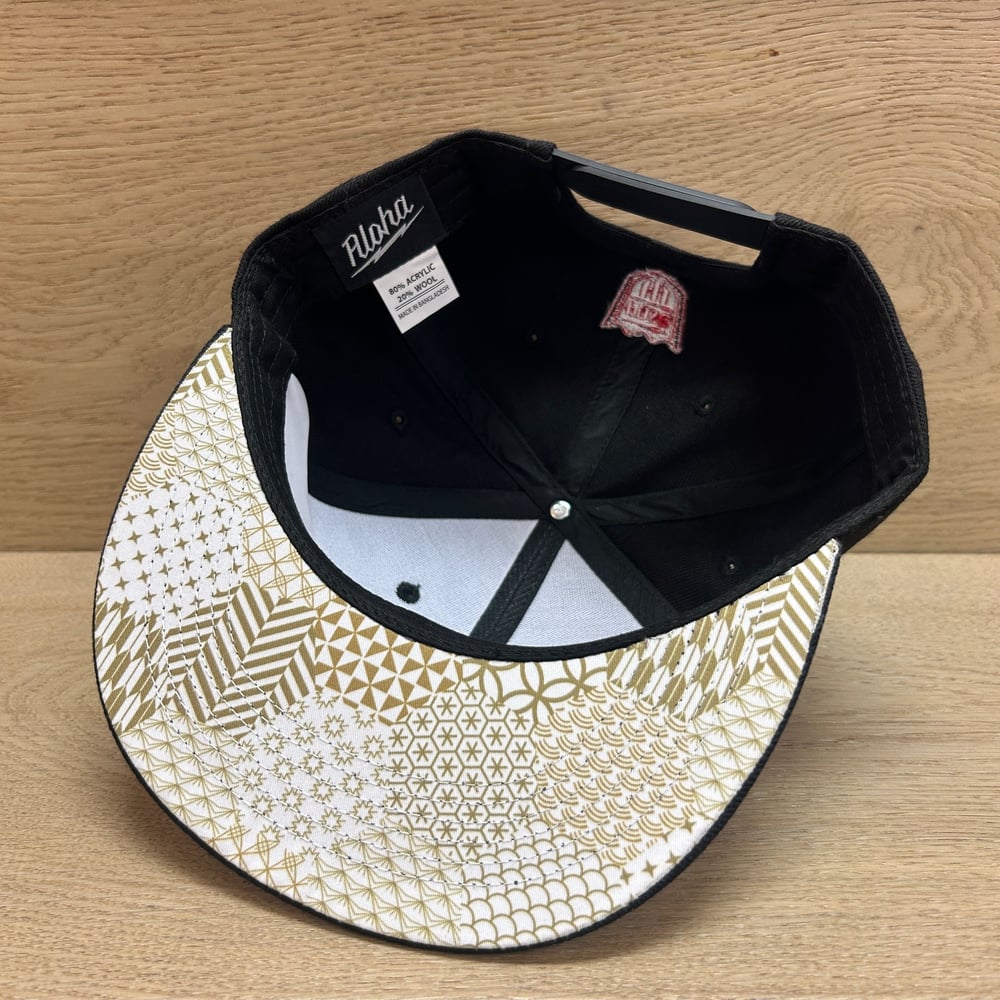Image of SEIGAIHA SAMURAI SNAPBACK BLK-RED