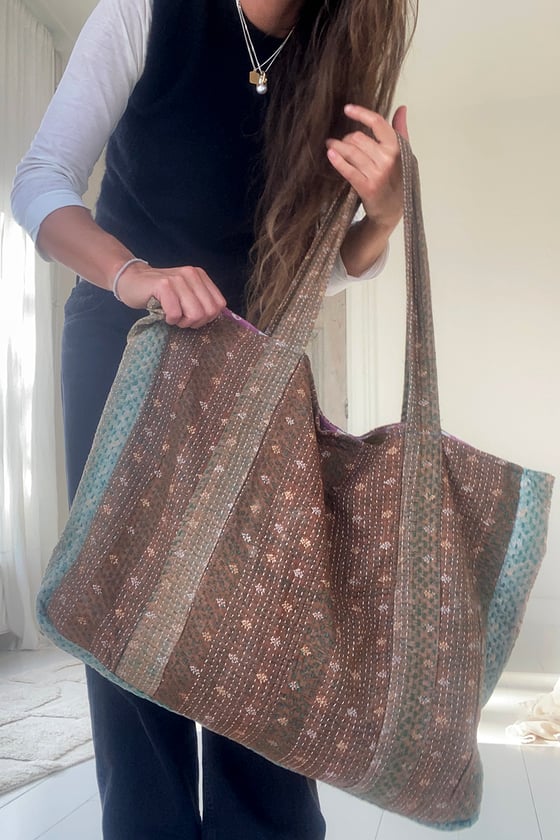 Image of TOTE BAG SANTO
