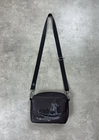 Image 6 of Heat Reactive Shoulder Bag 