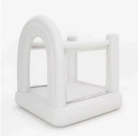 Image 1 of Estonia Bounce House