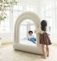 Image 4 of Estonia Bounce House