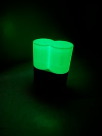 Image 3 of  2 cell 18650 battery holder