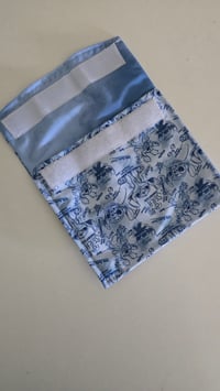 Image 2 of Stitch - velcro reusable snack baggie