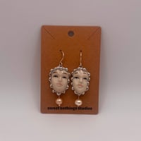 Trinket Princess Dangles (#1015)