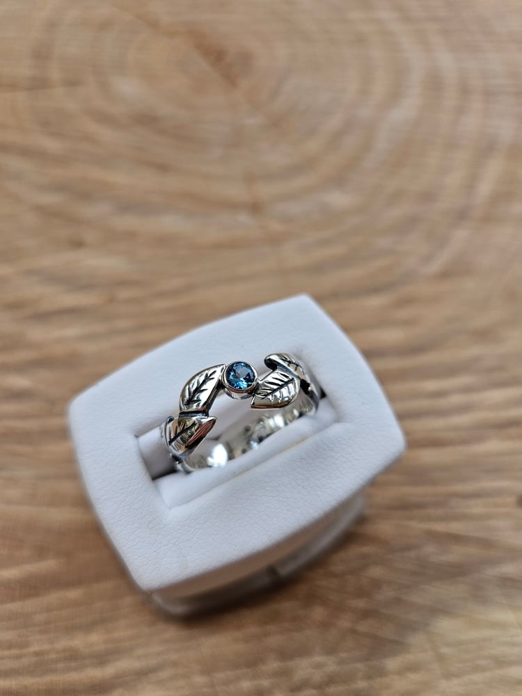 Image of Handmade Sterling Silver Topaz Leaf Ring