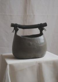 Image 1 of FLE 06