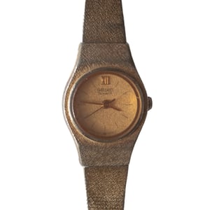 80s seiko petite (roman)