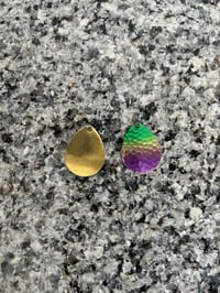 Green/ Purple