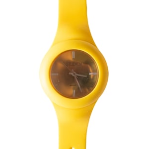2000s studio (yellow)