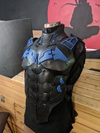 Image 2 of Nightwing chest armor v1