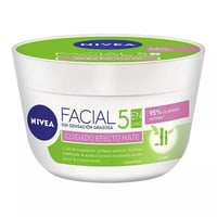 Nivea Facil 5 in 1 Mate Effect