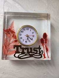 Image 2 of Resin clock