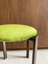 Image 4 of Tabouret vintage avec assise en velours