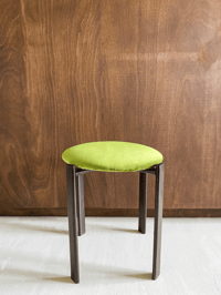 Image 3 of Tabouret vintage avec assise en velours