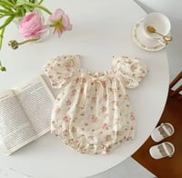 Image 5 of Everly Eyelet Bubble - French Floral / Linen