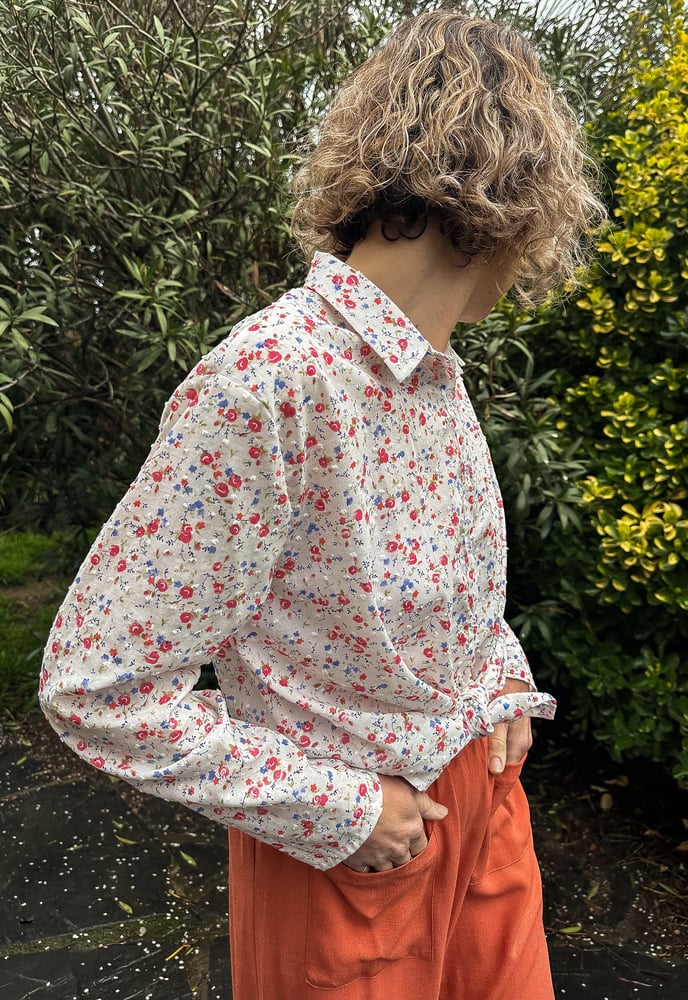 Image of DONDON flowers shirt IVORI