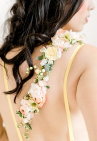 Image 3 of ADVANCED SERIES ::  FLORAL FASHION