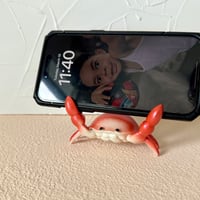 Image 1 of Large Pinching Crab Phone Holder
