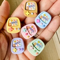 Image 4 of Miniature Game Console