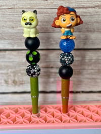 Image 2 of Luca Doorable Pen