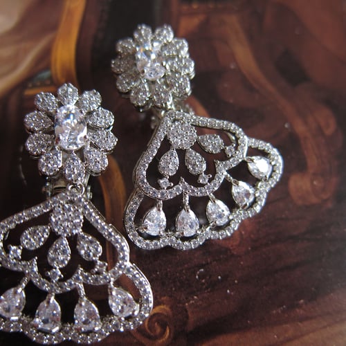 Image of Coquette's Fan clip-on earrings