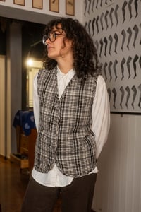 Image 1 of Gilet active five
