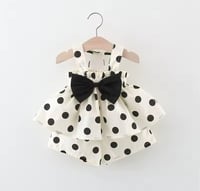 Image 9 of Canterbury Ruffle Set
