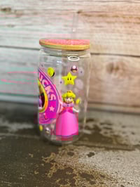 Image 5 of 16oz Princess Peach Glass Tumbler