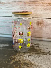 Image 3 of 16oz Mario Glass Tumbler