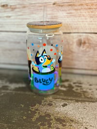 Image 2 of 16oz Bluey Glass Tumbler