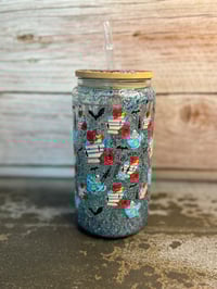 Image 2 of 16oz House of Wind Glass Snow Globe Tumbler