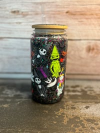 Image 3 of 16oz Nightmare Before Christmas Glass Snow Globe Tumbler